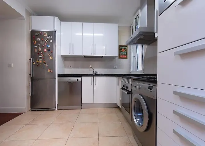Apartamento En Casa Con Jardin + Garaje. E-bi-201 Lägenhet Bilbao