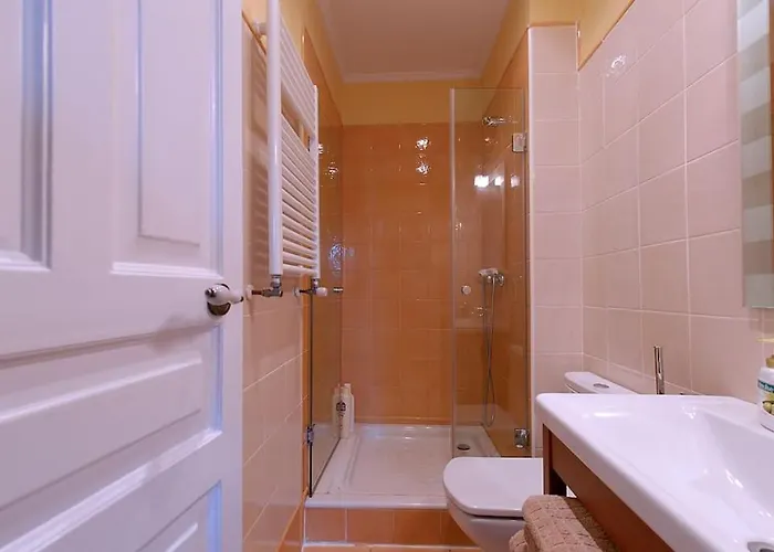 Apartament Apartamento En Casa Con Jardin + Garaje. E-bi-201 Bilbao